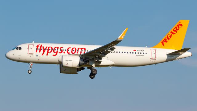 TC-NCN:Airbus A320:Pegasus Airlines